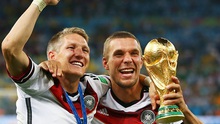 Schweinsteiger và Podolski bị thúc giục từ giã tuyển Đức